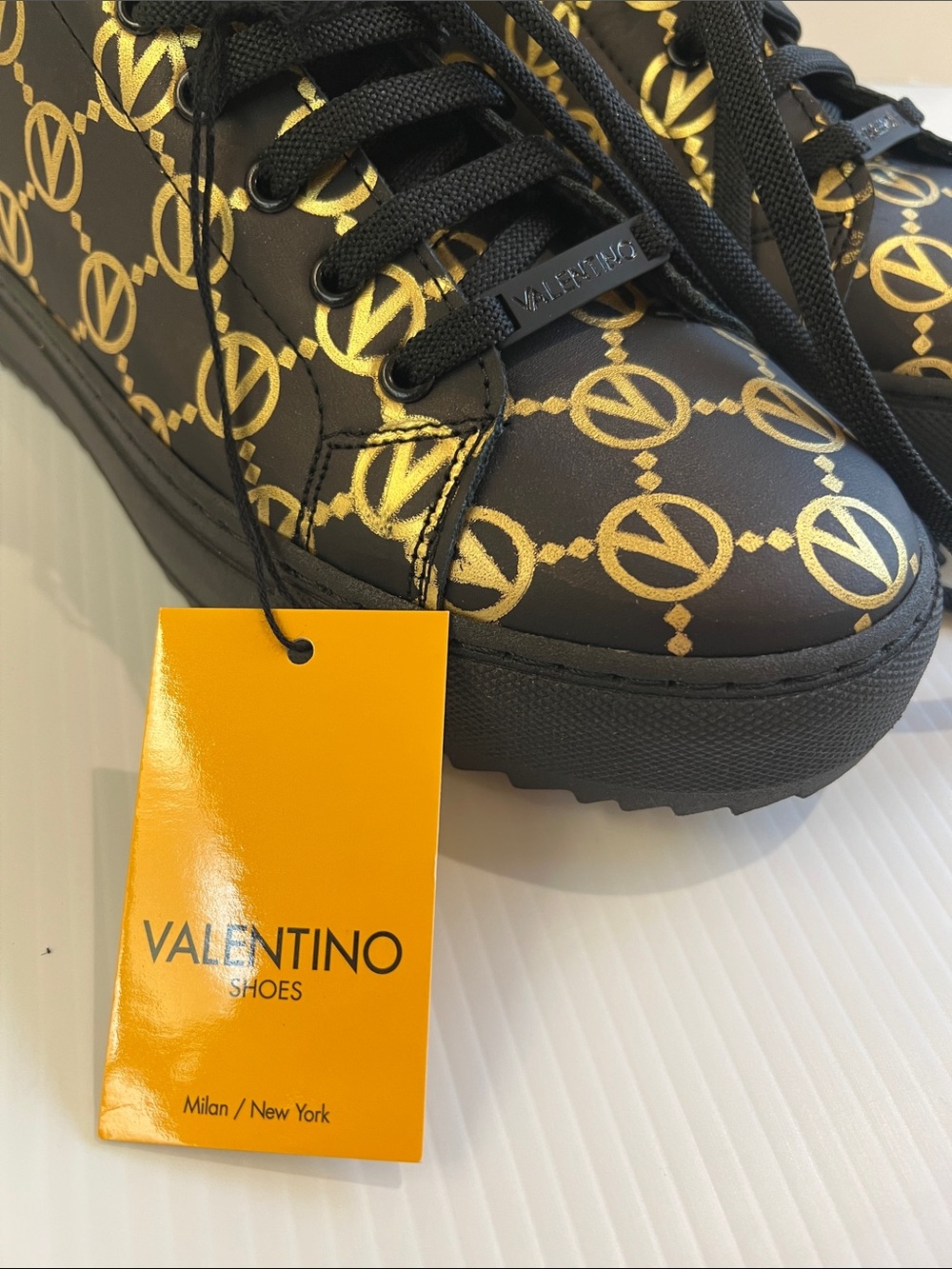 New Valentino Women’s Black Sneakers with Gold Logo in Size 10 - Picture 2 of 6